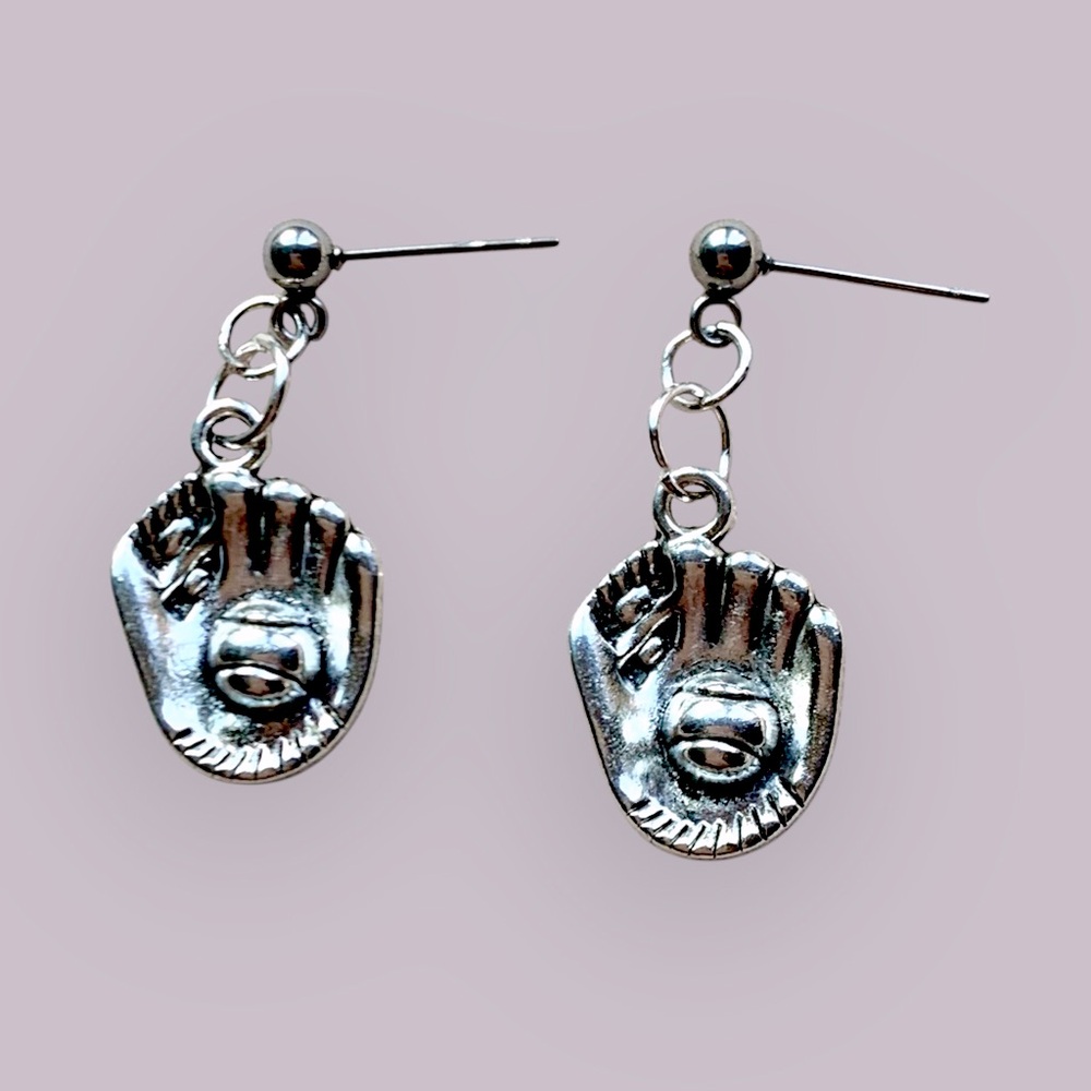 Baseball Glove silver stud dangle Earrings - Picture 1 of 1